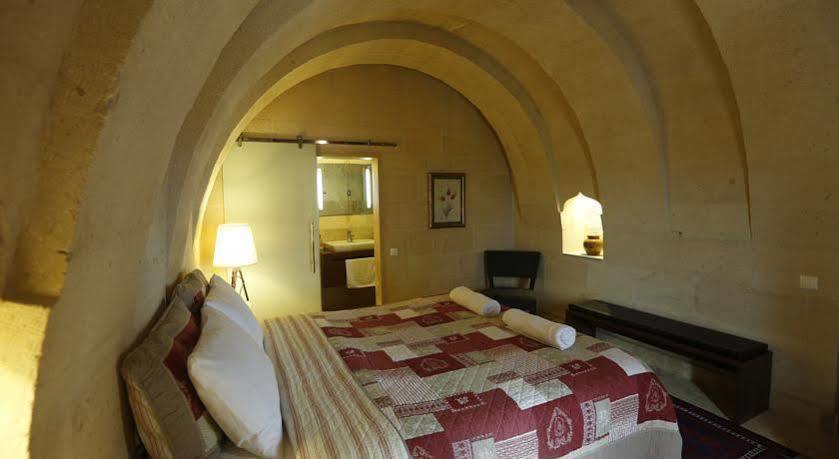 Ansia Hotel Учгісар Екстер'єр фото
